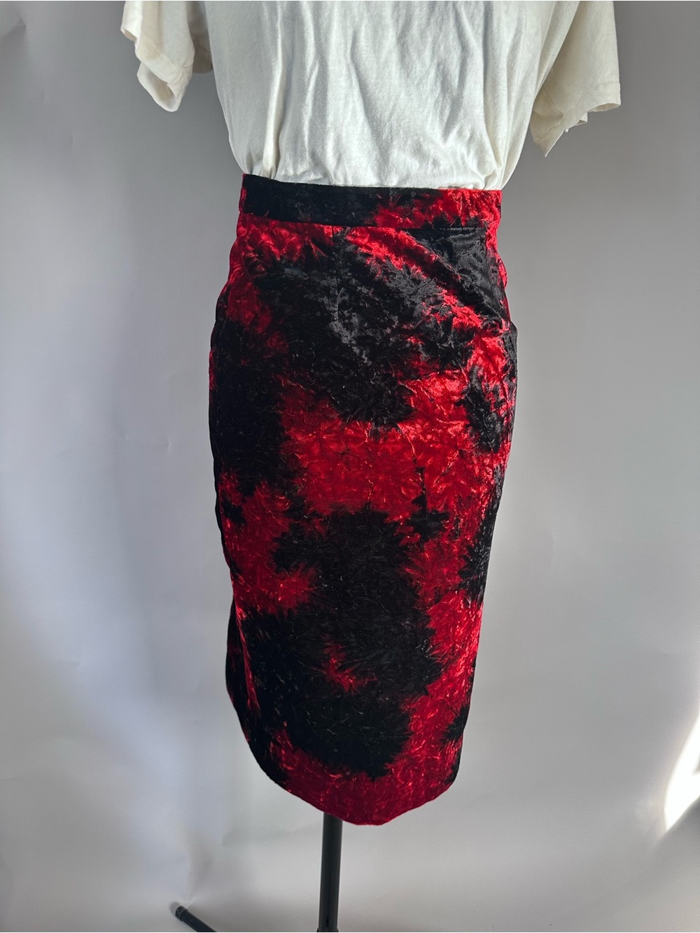 Vintage Red and Black Crushed Velvet Tie-Dye Pencil Skirt